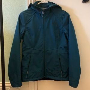 Women’s North Face insulated rain/ snow jacket
